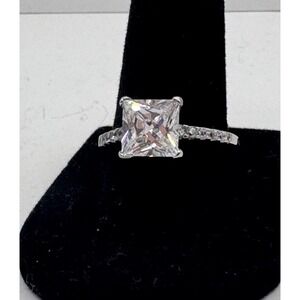 TK316 Stainless Steel Princess Cut Solitaire Ring Silver Tone Pave Accents size8